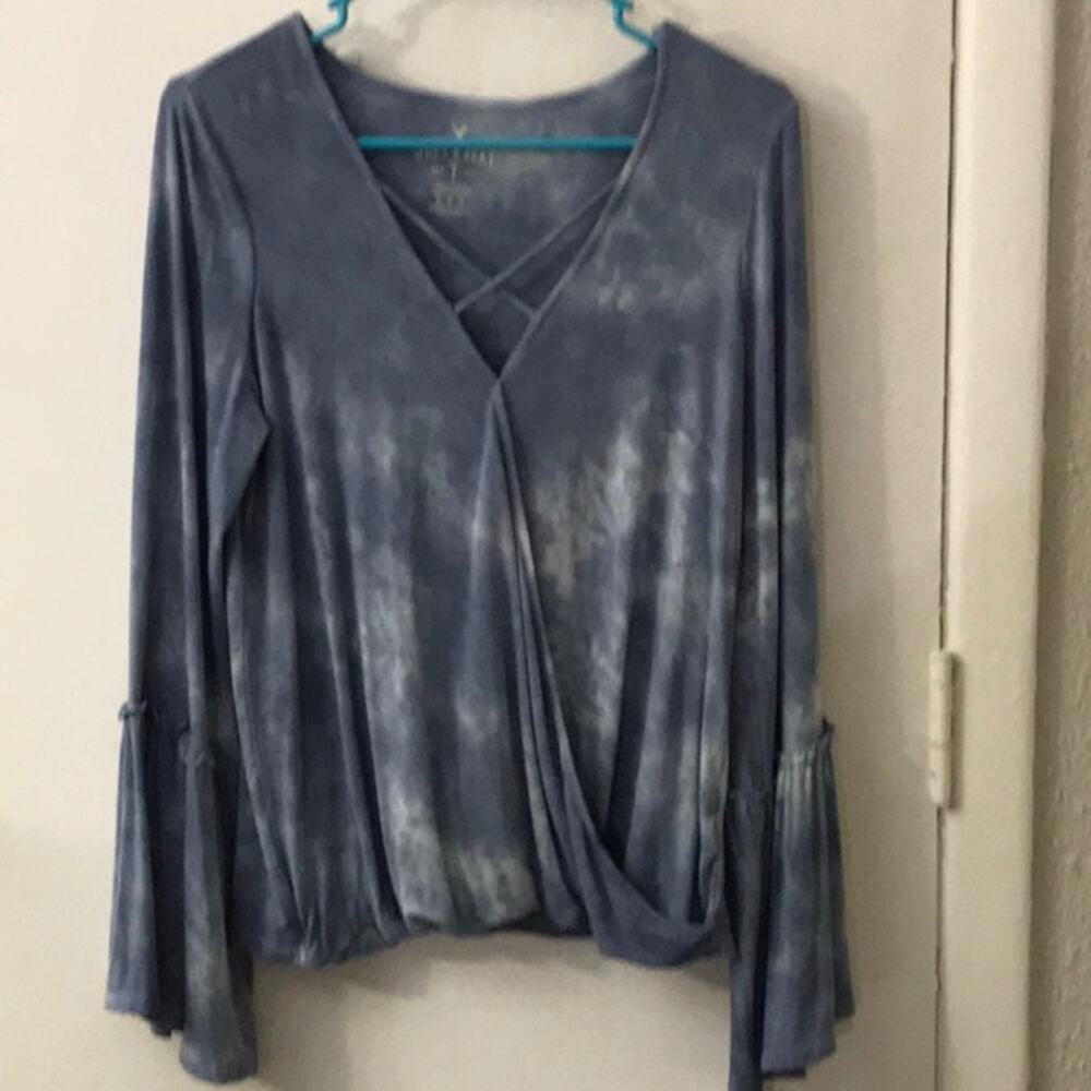 American Eagle Outfitters Soft & Sexy Blue V-Neck Tie Dye Top M Cozycore Boho 70